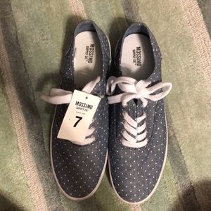 Poka dot sneakers